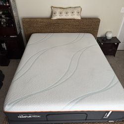 Queen Tempur-pedic Mattress + Base