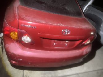 2009 -2011 Toyota Corolla Tailgate 