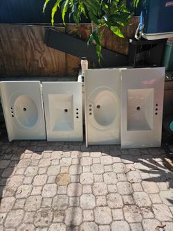 Sink marble in good condition $60 each