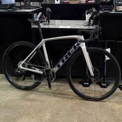 TREK Emonda SLR 