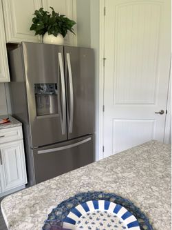 Whirlpool French Door Refrigerator – Stainless Steel - Excellent Condition