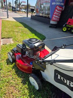 TORO GAS 22"IN RECYCLER SELF PROPELLED LANW MOWER