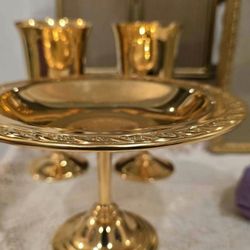 Crissy-Lu’s Kindred Mercantile Auction