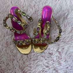 Gold And Pink Modern Heels