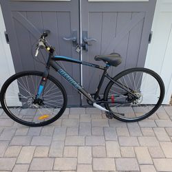 7 Speed Men’s Bike With Helmet 