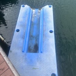 For Sale: Floating Dock for Jet Ski - Don’t Miss Out!