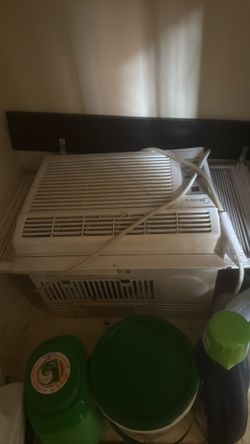 2 air conditioners LG and Mildea
