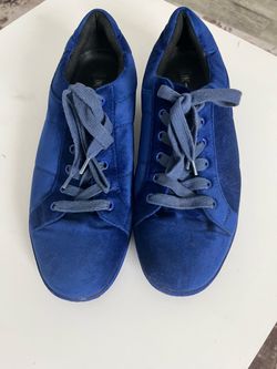 Blue Suede Low-Top Sneakers 9 size