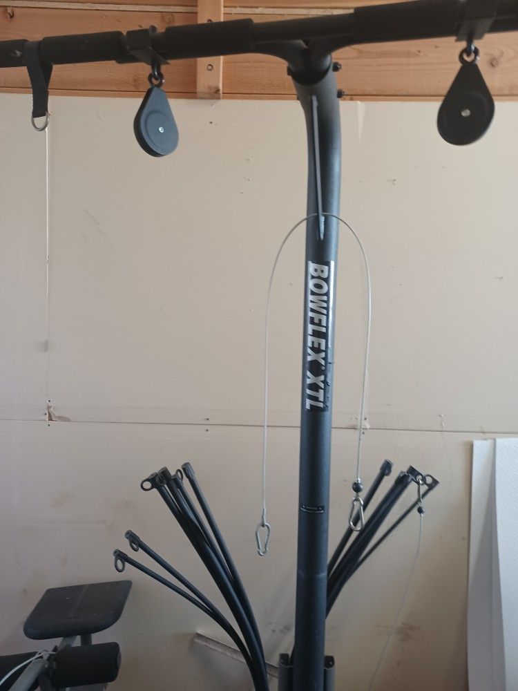 Bowflex XLT Full Excercise Equipment With Extra Weight Attachments