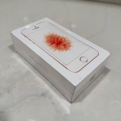 NEW SEALED iPhone SE 1st Generation - 32GB Rose Gold