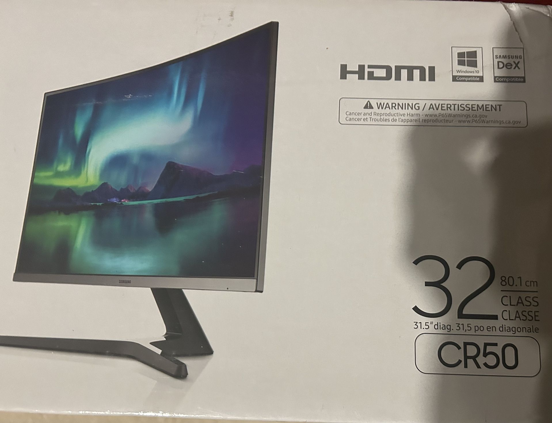 Curved Monitor Samsung 32 Inch NEW