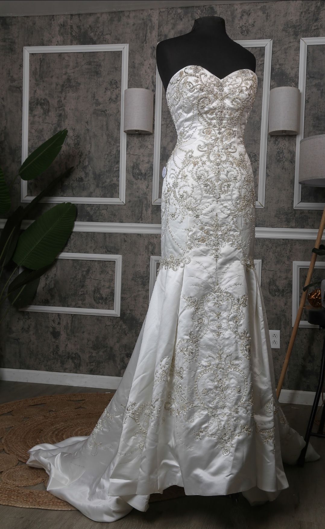 Brand New Wedding Dress