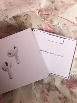 NEW AirPod Pro 3s