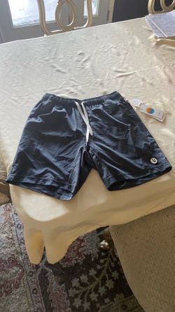 Vuori Shorts