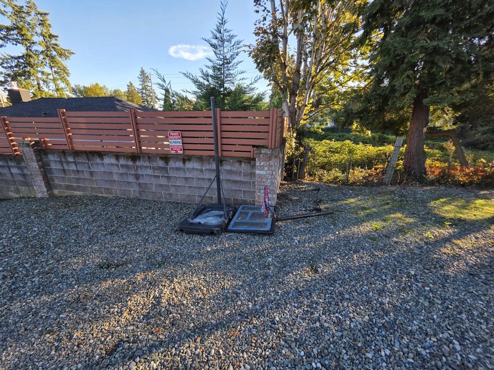 Free basketball hoop