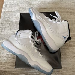 Authentic Nike Air Jordan Retro 11 Columbia Size 6 Youth, Not Travis Scott, Union, Supreme, Dior