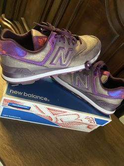 Womens New Balance (SIZE 9 1/2)