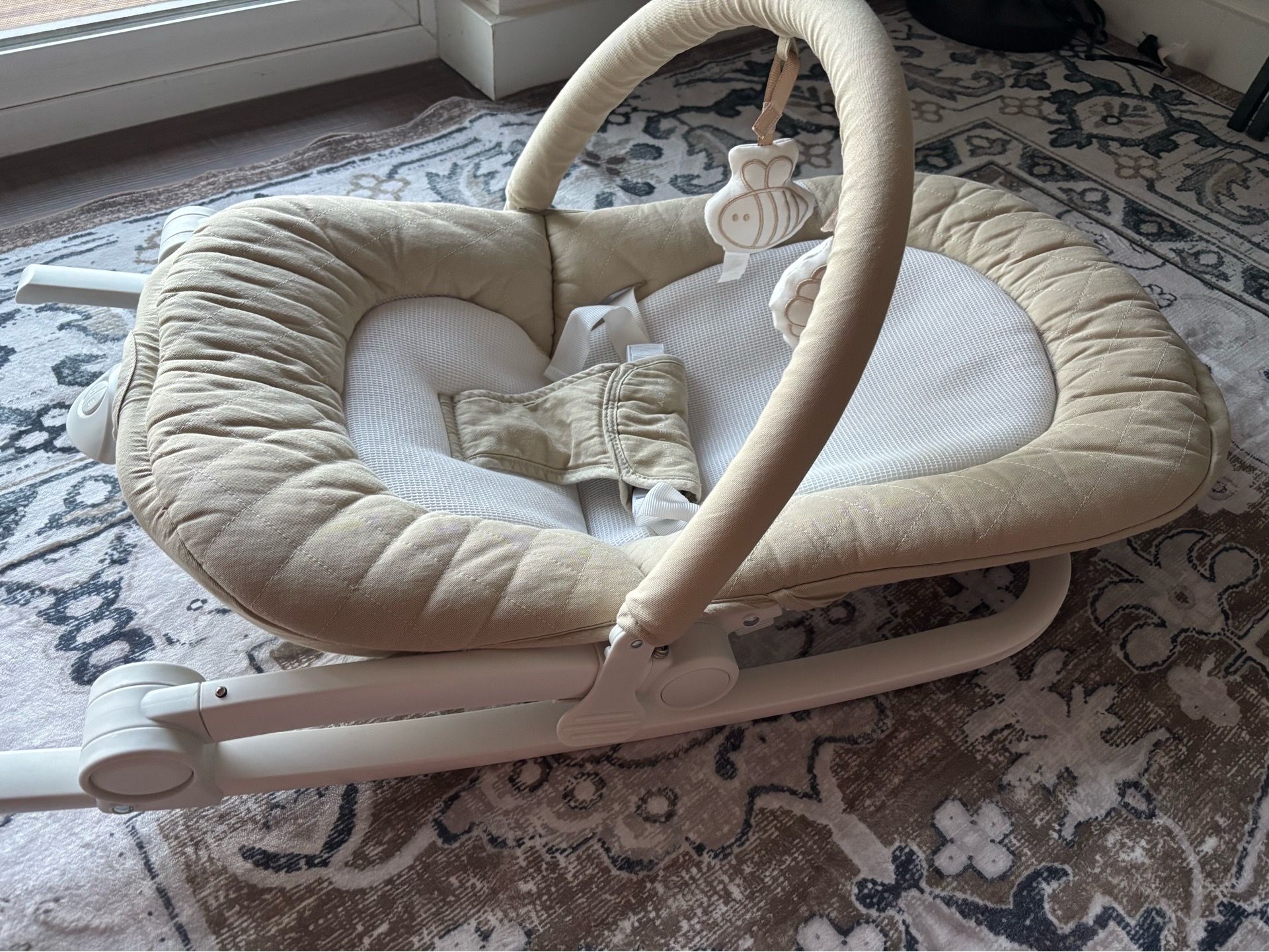 Baby bouncer