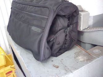 Executive Briggs&Riley tri-fold Garment Bag