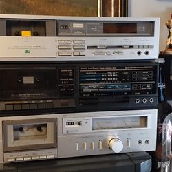 3 VINTAGE TAPE DECKS AVAILABLE CLICK ON PICTURE YOU WILL GET FULL PICTURE SIZE PRICES VERY 