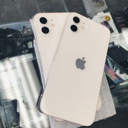 iPhone 12 64GB Unlocked Excellent Condition $639 Each 