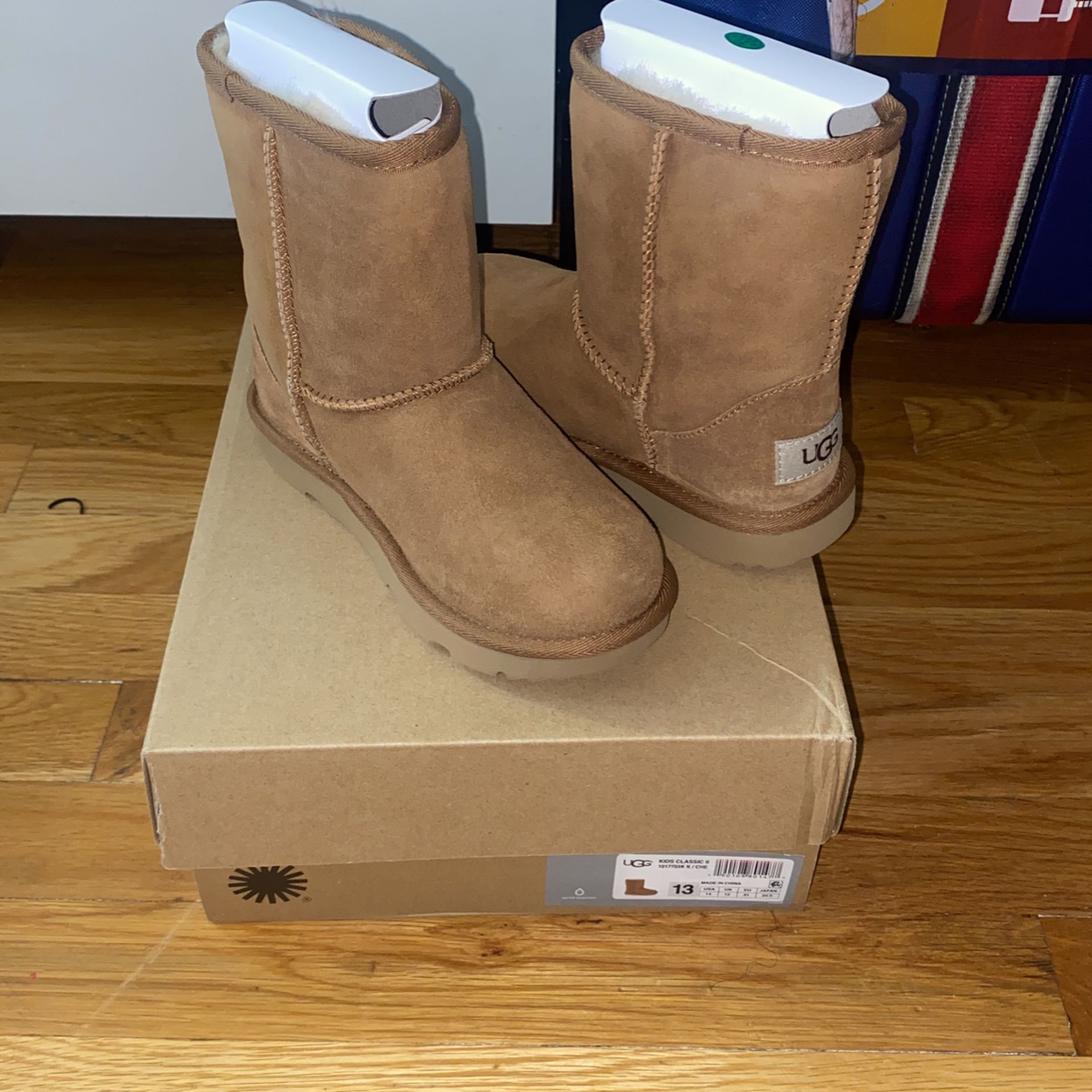 Girls Ugg Boots- Brand New In Box-Size 13
