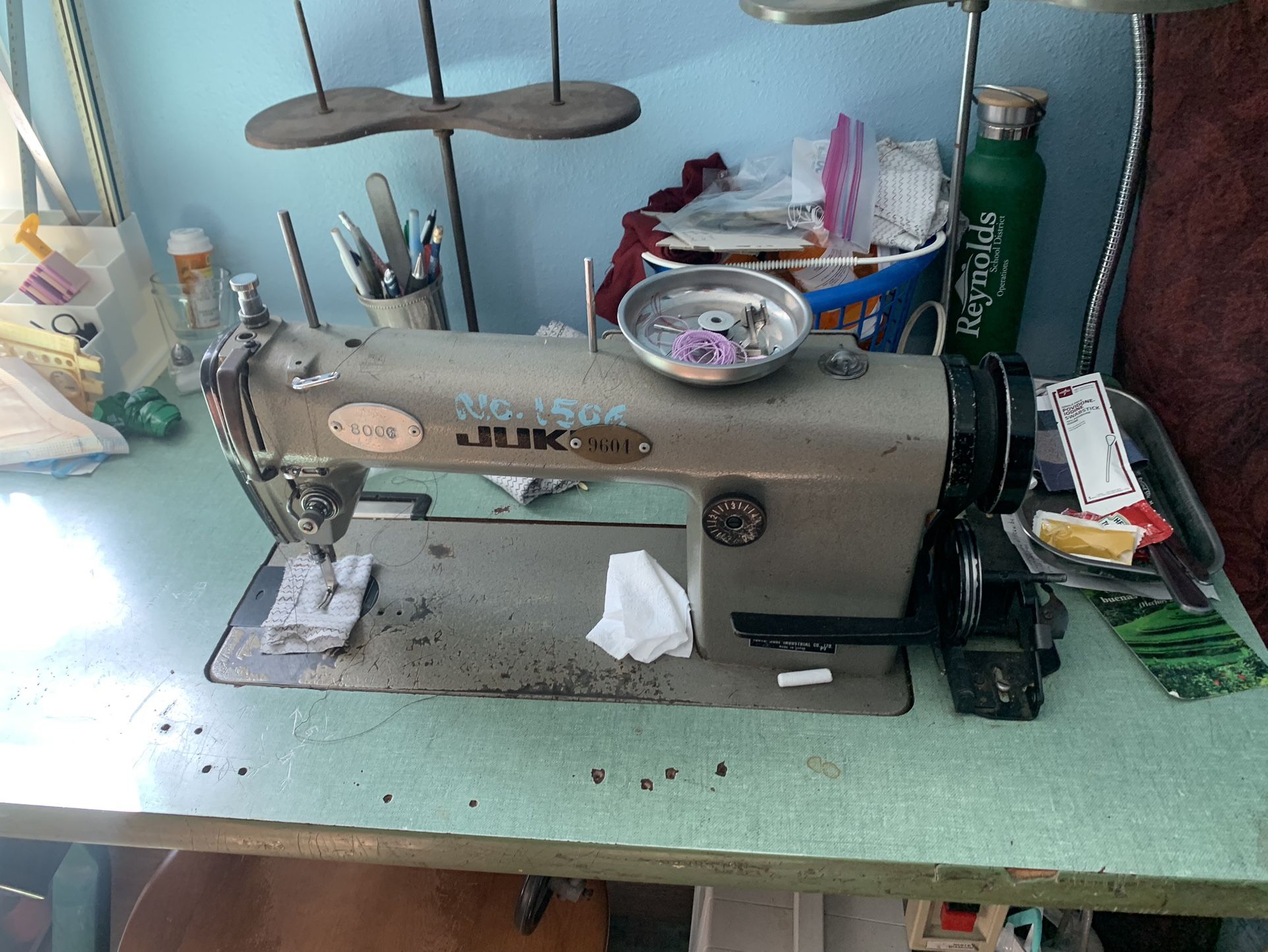 sewing machine
