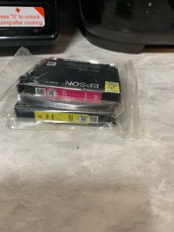 Epson 220 Ink Cartridges Magenta and Yellow