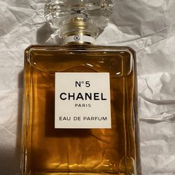 Chanel No 5. Eau De Parfum. Perfume 100ml