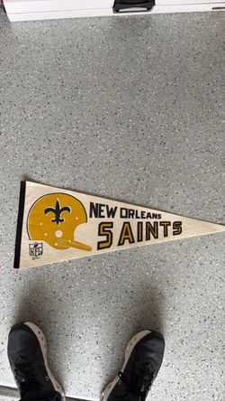 NFL 1967 New Orleans Saints pennant flag