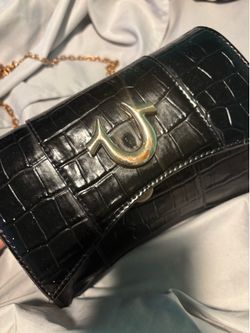 Black purse