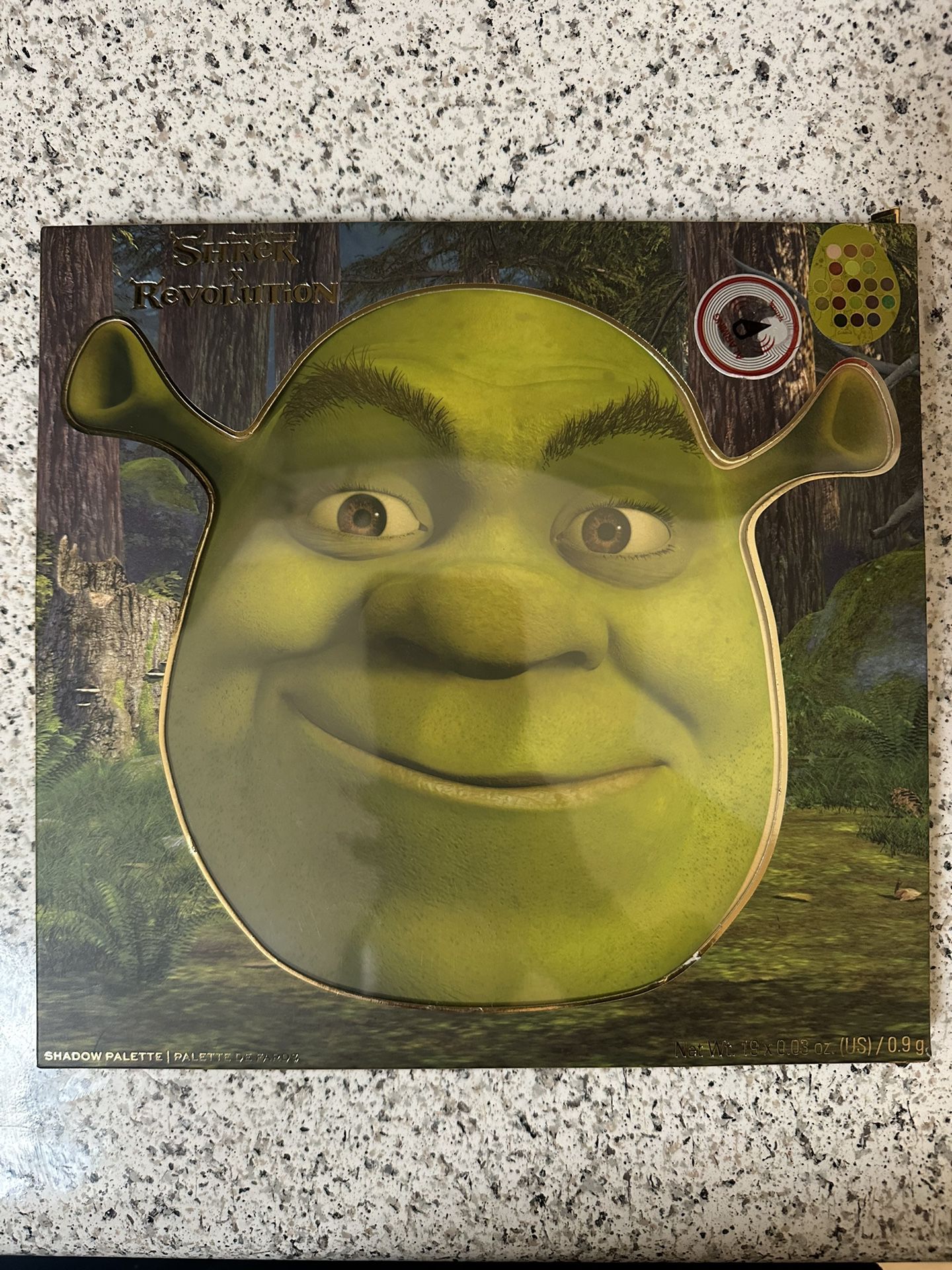 Makeup pallet ( Shrek Edition )