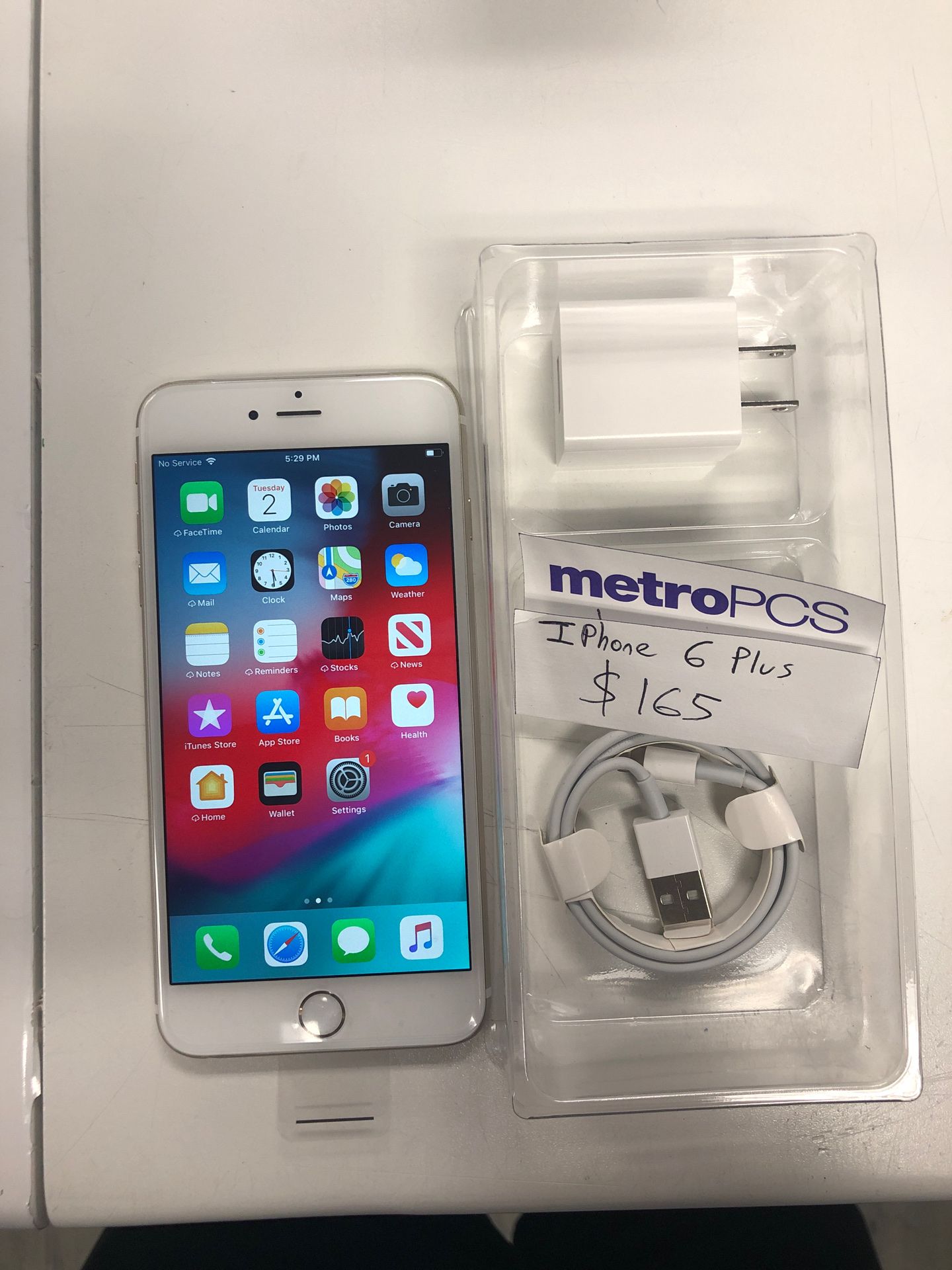Metro PCS iPhone 6 Plus in perfect condition