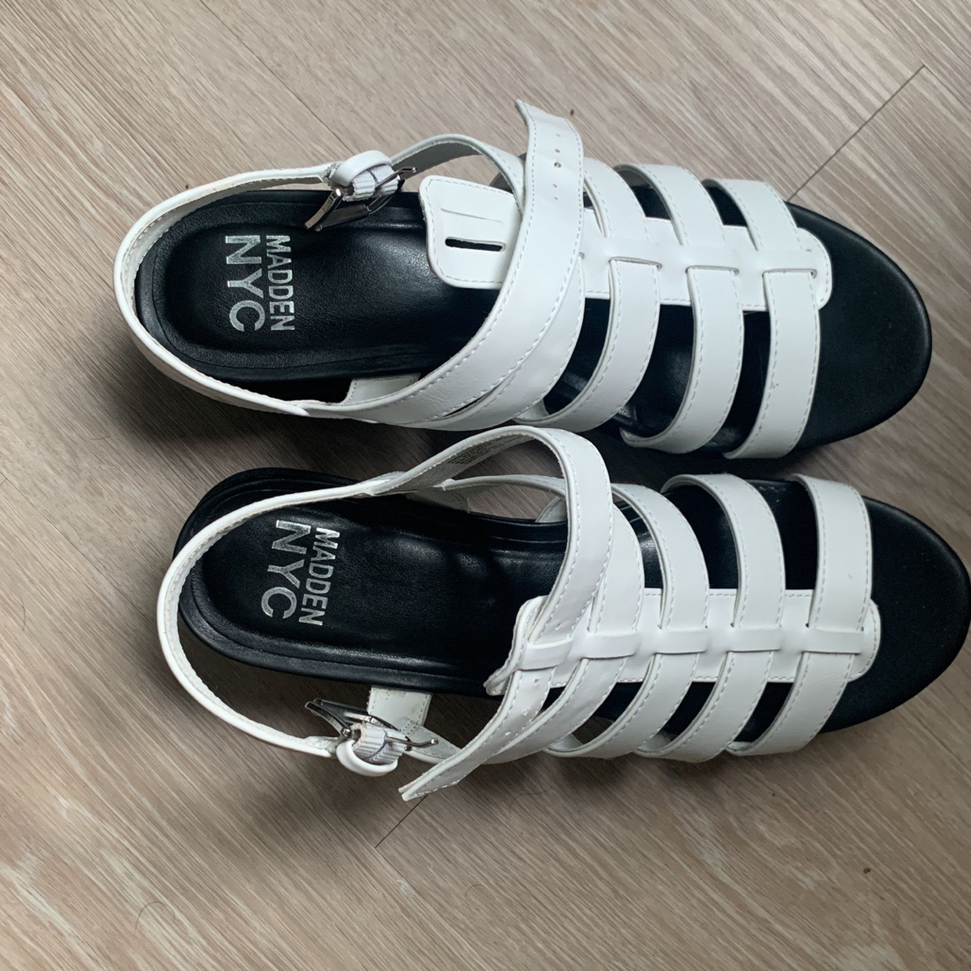 Madden NYC Sandals Size 9