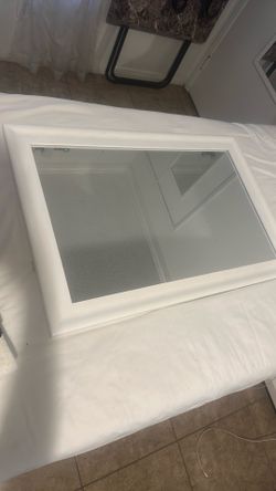 White Mirror