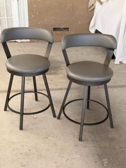 Set of 2 Modern 360 Swivel Bar Stools