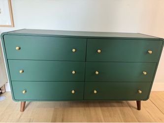 Green Dresser