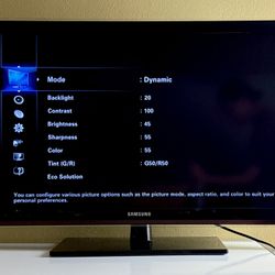 ⭕️ Samsung 40 Inch Flat Screen TV No Smart