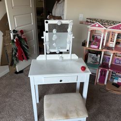 Kids Girl Vanity 