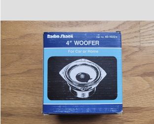 Brand New Realistic 4in Woofer.. 