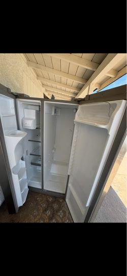 Frigidaire Refrigerator