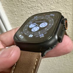 Apple Watch Ultra 2.    👉($550 )