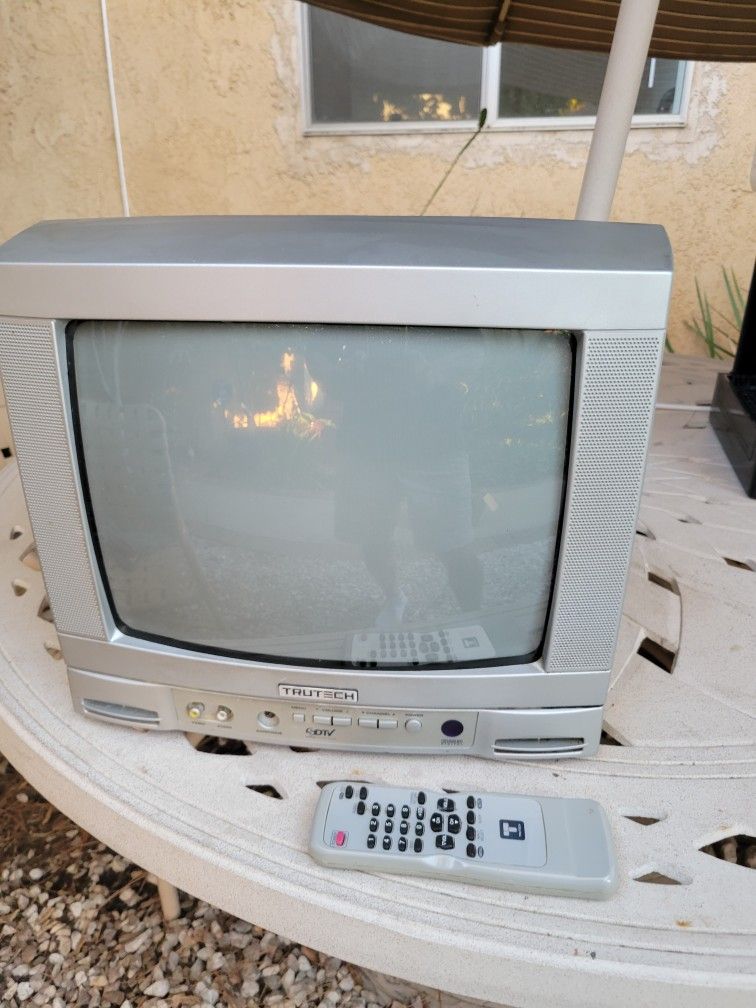 Trutech  13" Tube TV