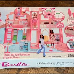 Barbie Hearth & Hand Townhouse Playset 3 Levels 40+ Pieces Furniture Accessories