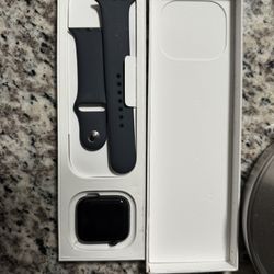 Apple Watch.(brand new)