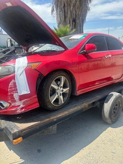 Acura TSX  part out 09-14