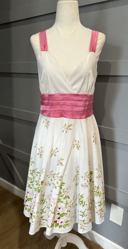 Finesse Sleeves Floral Dress