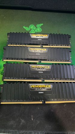32GB Corsair Vengeance LPX DDR4 RAM Kit (4 Sticks, 8gb per stick)