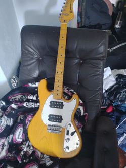 Vintage 1970s Music Man StingRay I Electric Guitar – Natural Ash / Active Preamp