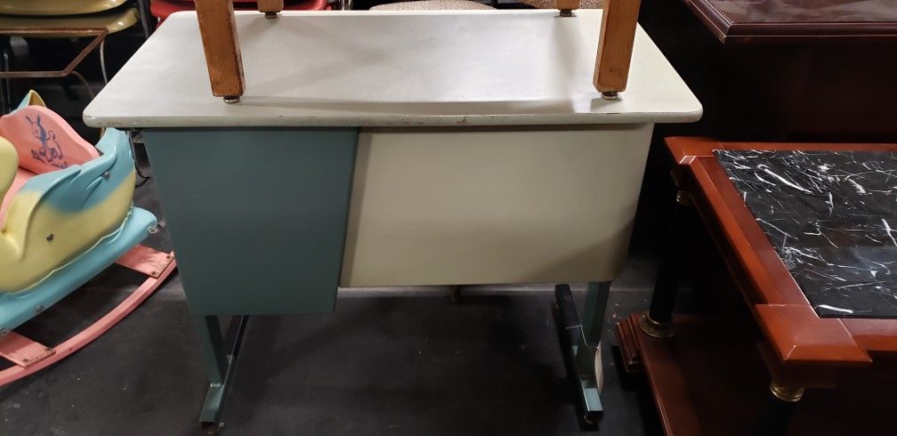 MCM Mid Century Small 2 Tone Metal & Formica Desk